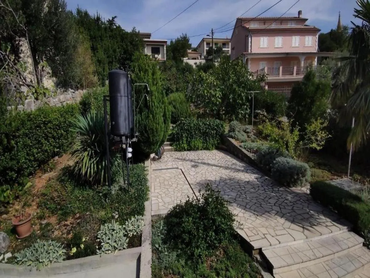 Apartmani Idea Jadranovo 0*,  Croatia
