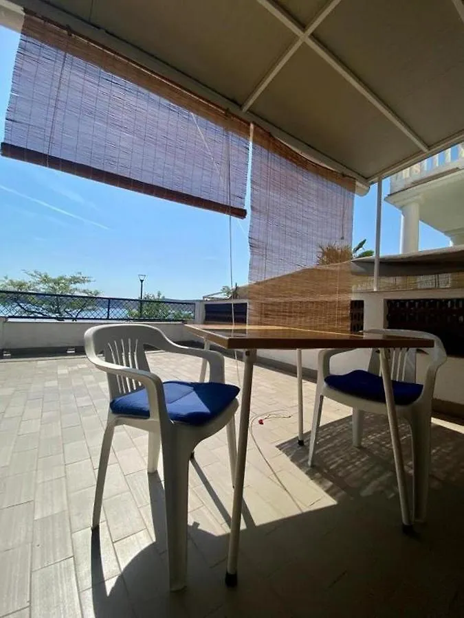 Apartmani Idea Jadranovo 0*,