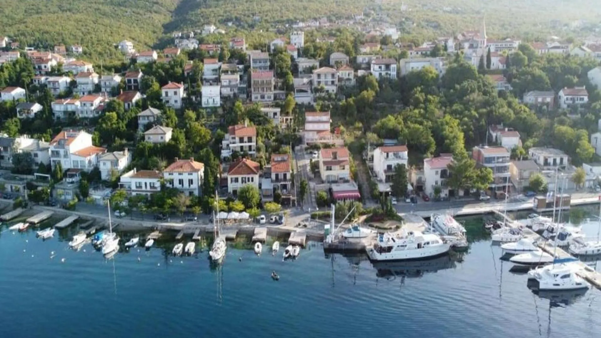 Διαμέρισμα Apartmani Idea Jadranovo